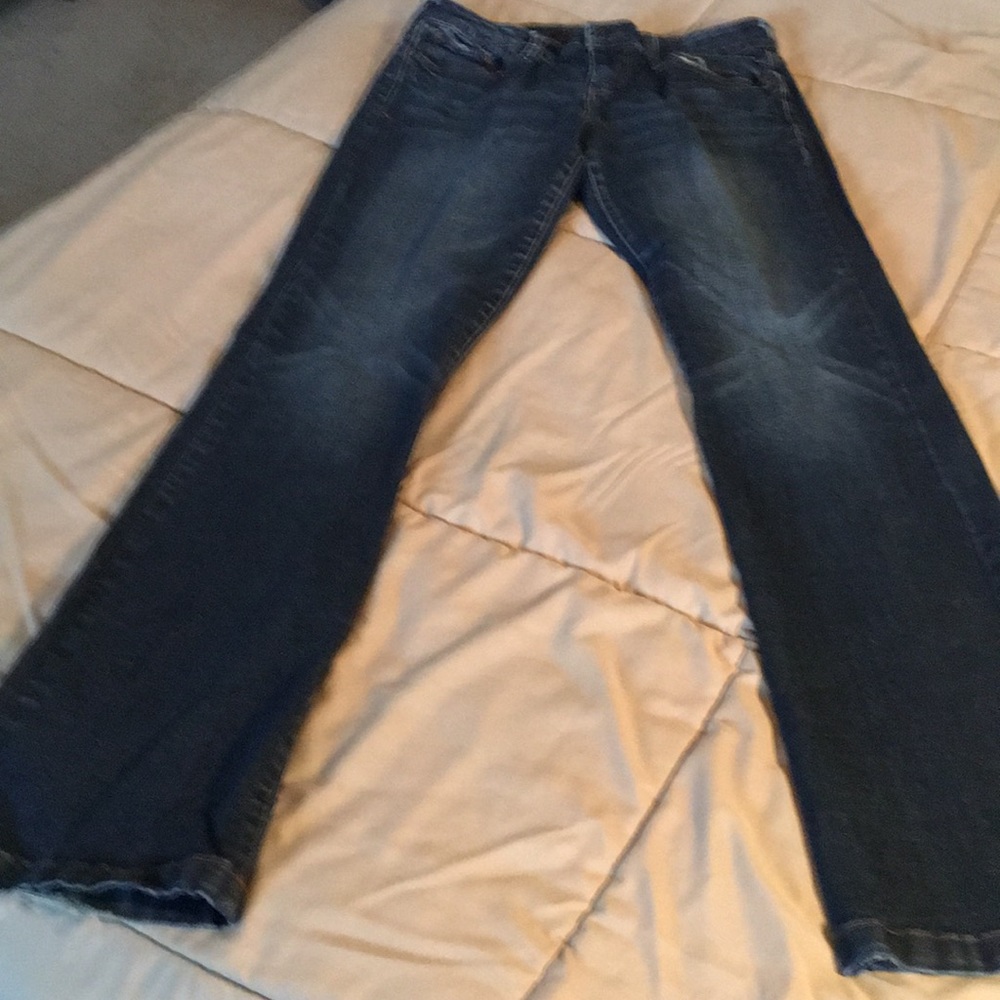 Reese’s jeans from Dilias